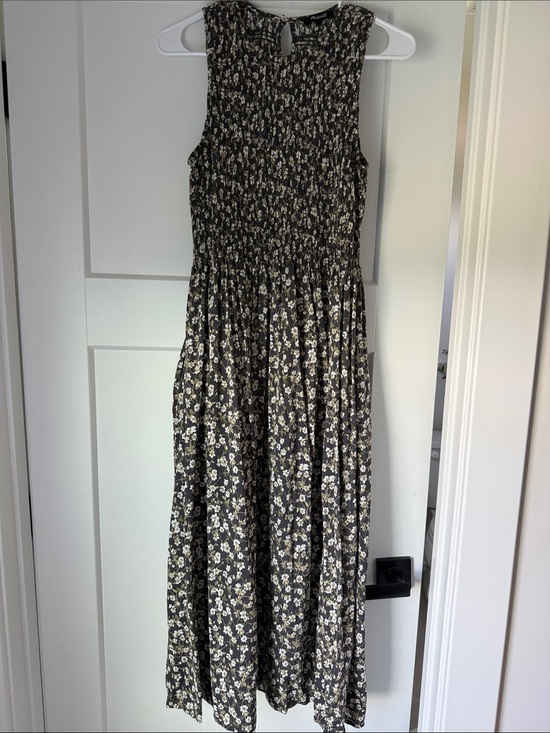 Madewell Dresses & Skirts - Madewell Blue/Green Floral Smocked Maxi Dress